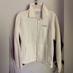 Columbia fleece-off white